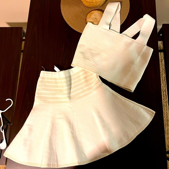 Morphe Dresses & Skirts - Brand New Bandage Mini Crop Set